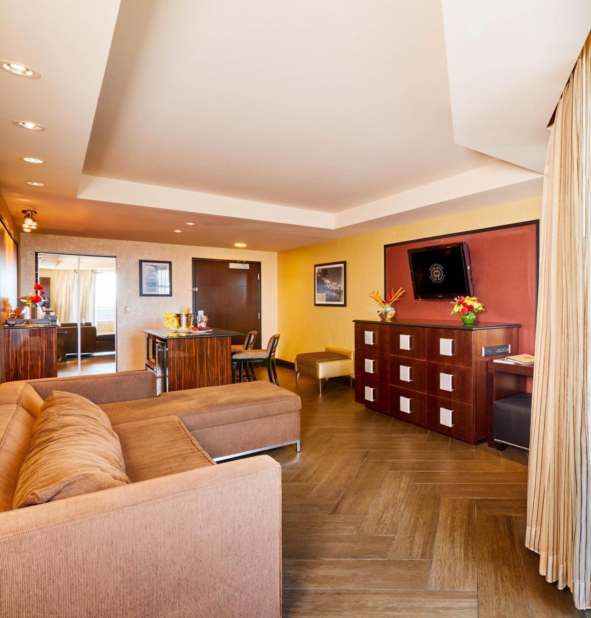 Miccosukee Casino & Resort (Adults Only) Tamiami Zewnętrze zdjęcie